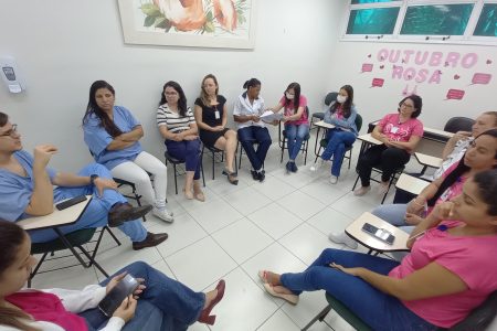 Outubro Rosa: AME SJC realiza roda de conversa com mastologista