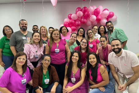 CEAP-SOL Celebra Outubro Rosa com Palestra, Iluminação e Vestuário em Rosa