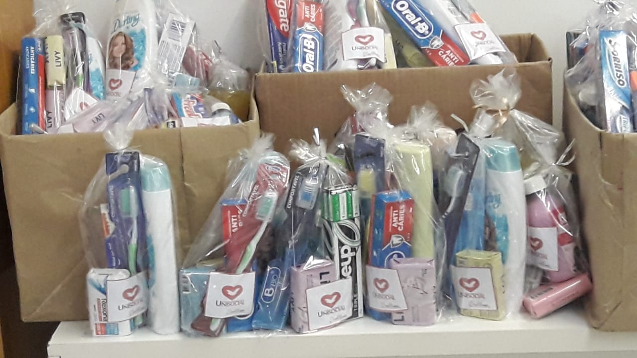 O Hospital Regional Jorge Rossmann recebeu a doação de kits com produtos de higiene e limpeza